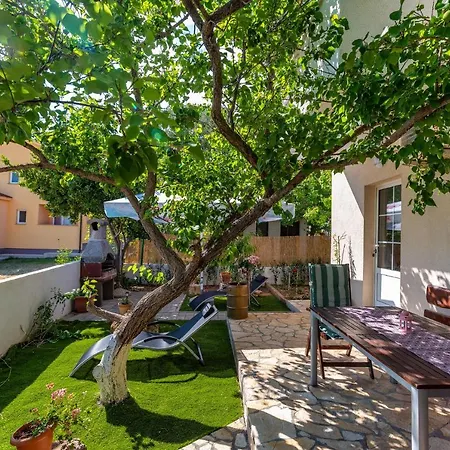 Apartament Milka Povljana