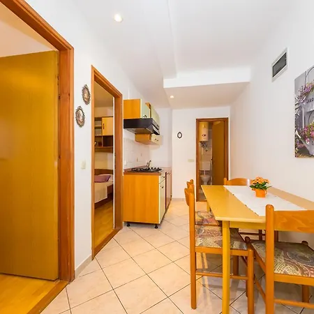 Apartment Milka *